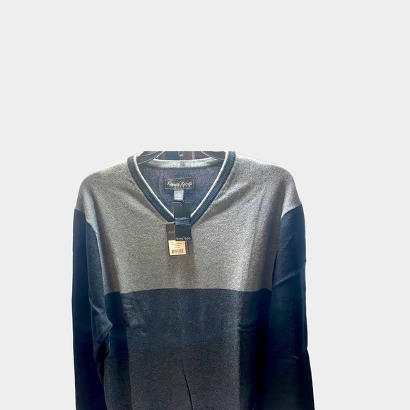 Kenneth Roberts Platinum medium gray and black men’s pull over sweater - Picture 1 of 6